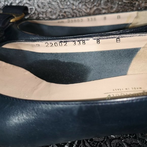 Vintage Salvatore Ferragamo shoes Authentic NAVY Classic Pump Style Size 8 Italy - Picture 3 of 8